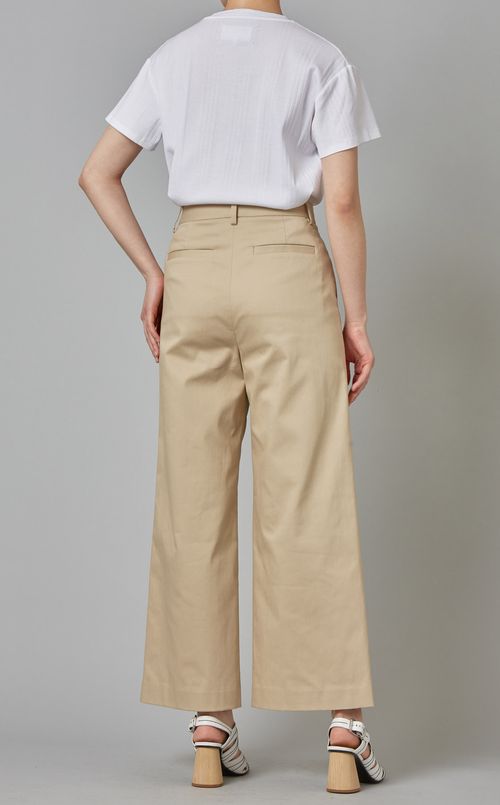 センタープレスストレートパンツ