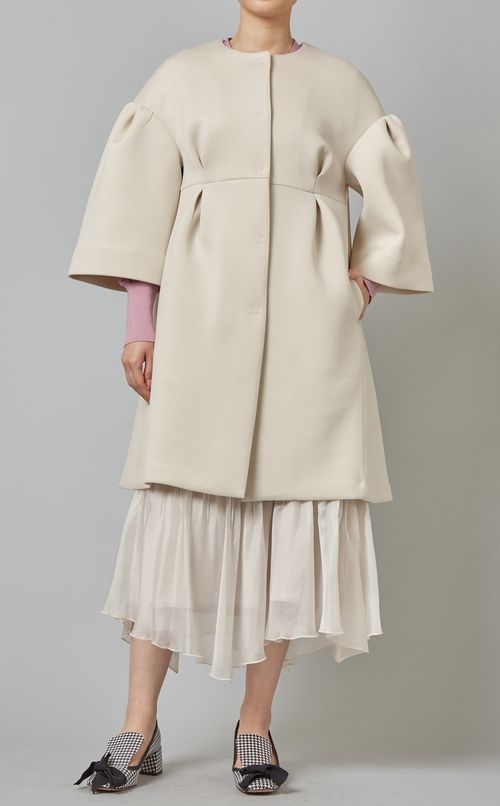 ボリュームスリーブコート