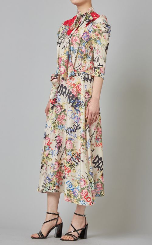 フラワープリントロングワンピース