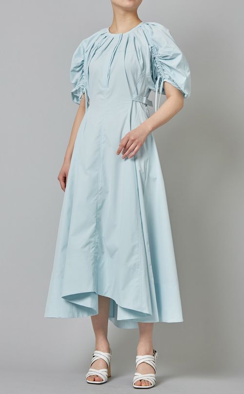 シャーリングスリーブミディワンピース