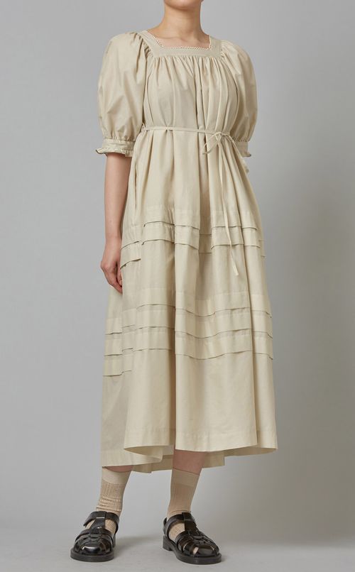 スクエアネックギャザーワンピース