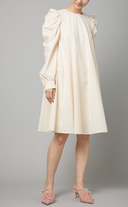 パフショルダーミニワンピース