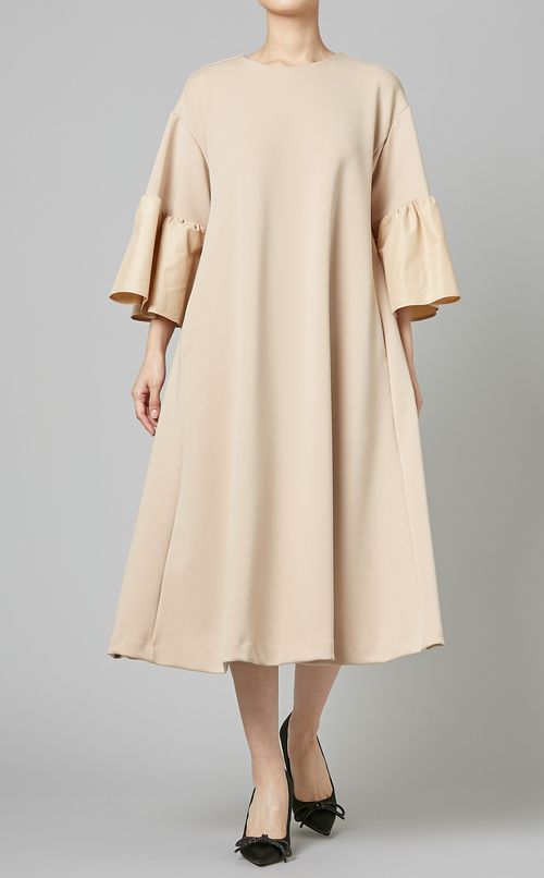 フレアスリーブAラインワンピース