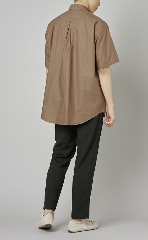 トラックパンツ