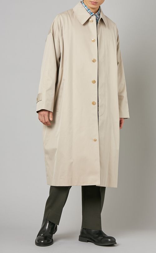 フラットフロントトラウザーズ