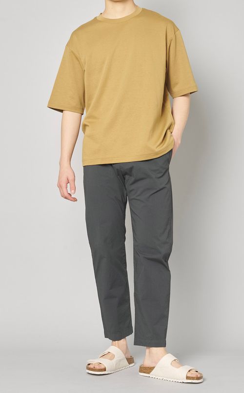 コットンストレッチテーパードパンツ