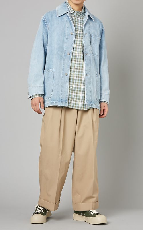 カーキワイドパンツ