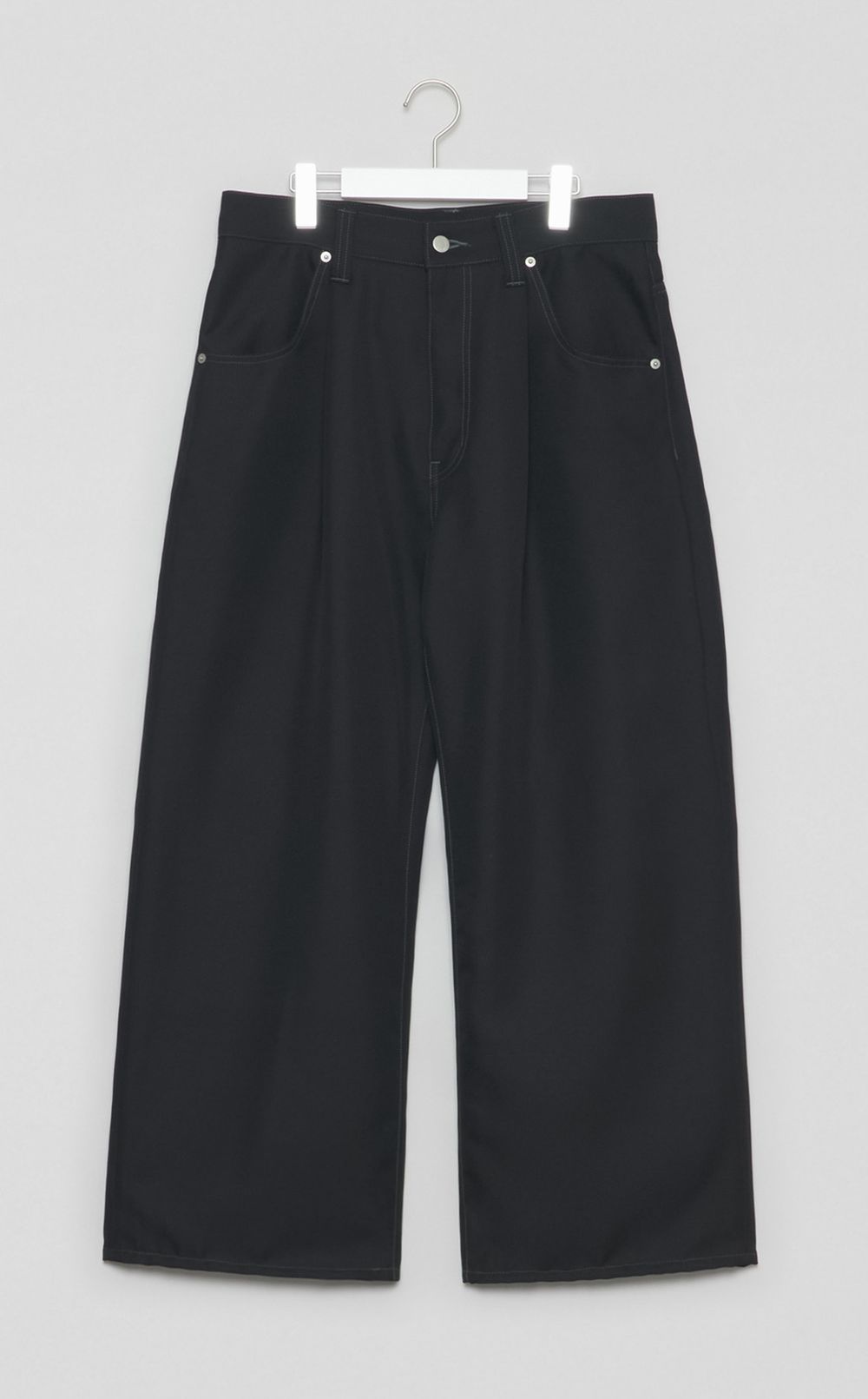 ワイドワンタックストレートパンツ