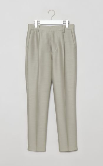 センタープレステーパードパンツ