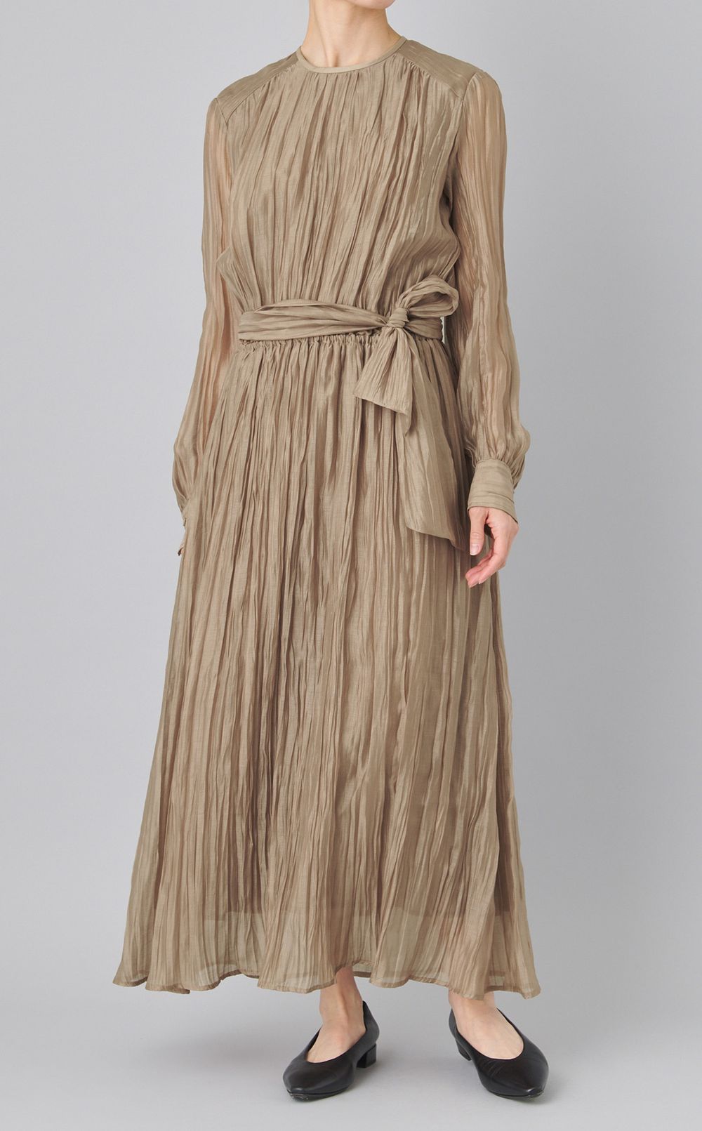 ドビープリーツワンピース
