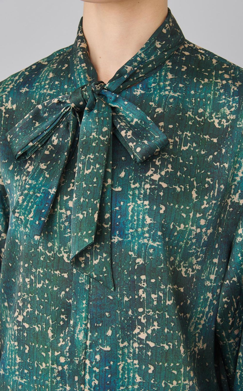 アートプリントボウタイブラウス