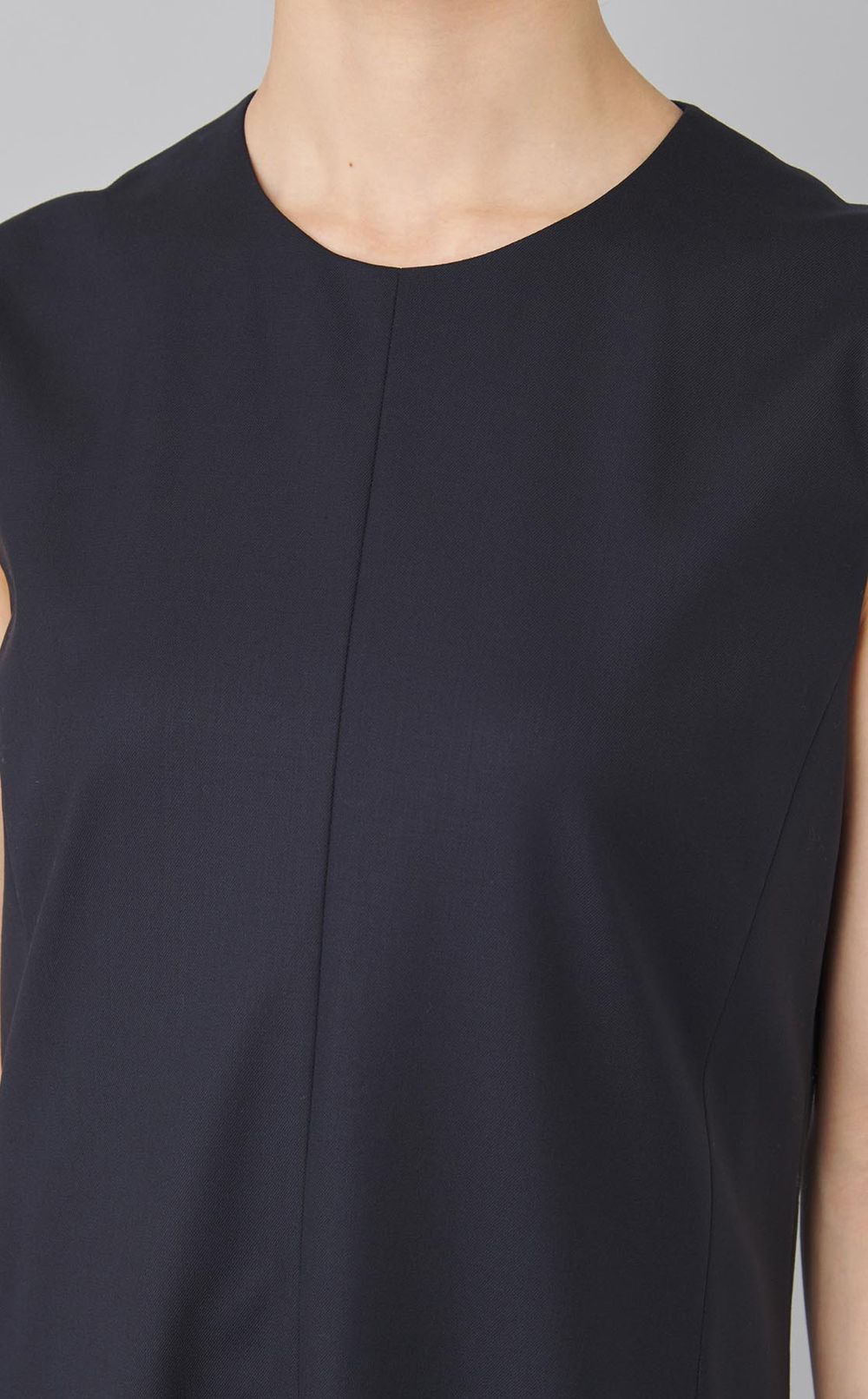 シルクウールノースリーブワンピース