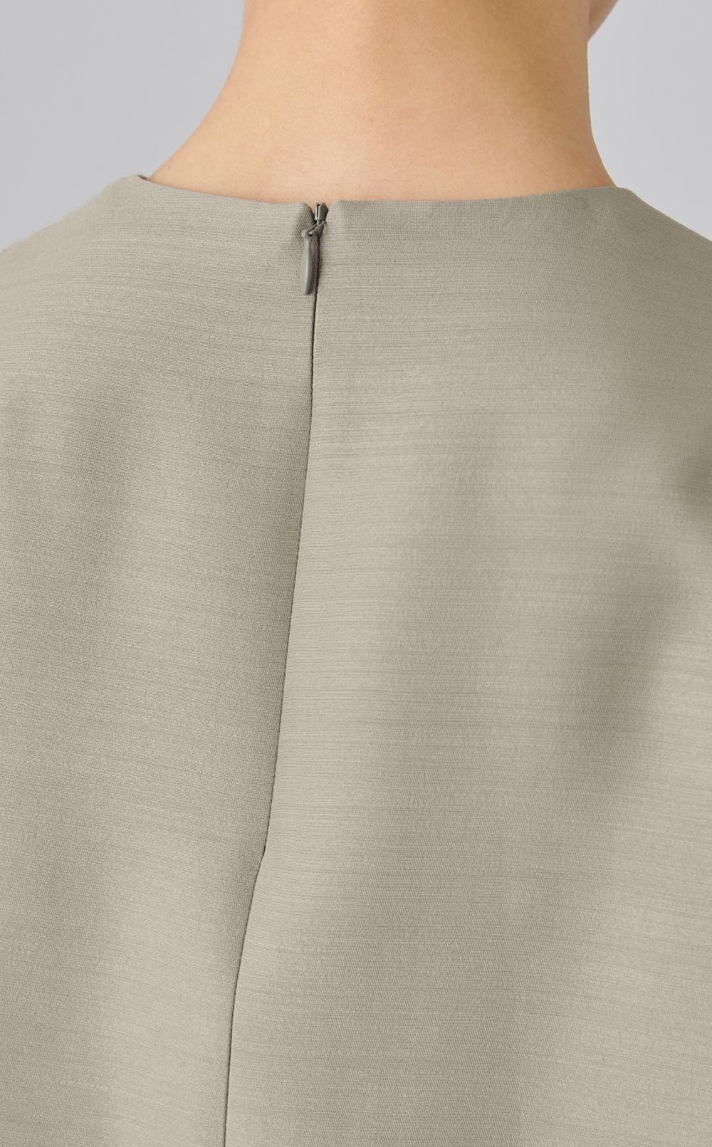 レイヤード2wayハーフスリーブブラウス