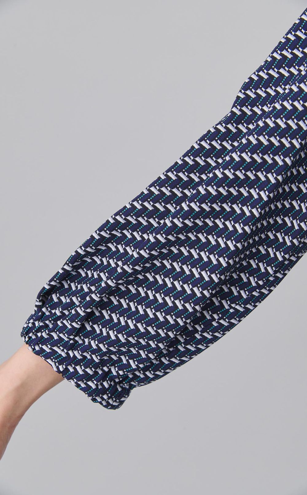 デジタルツイードスタンドネックドレス