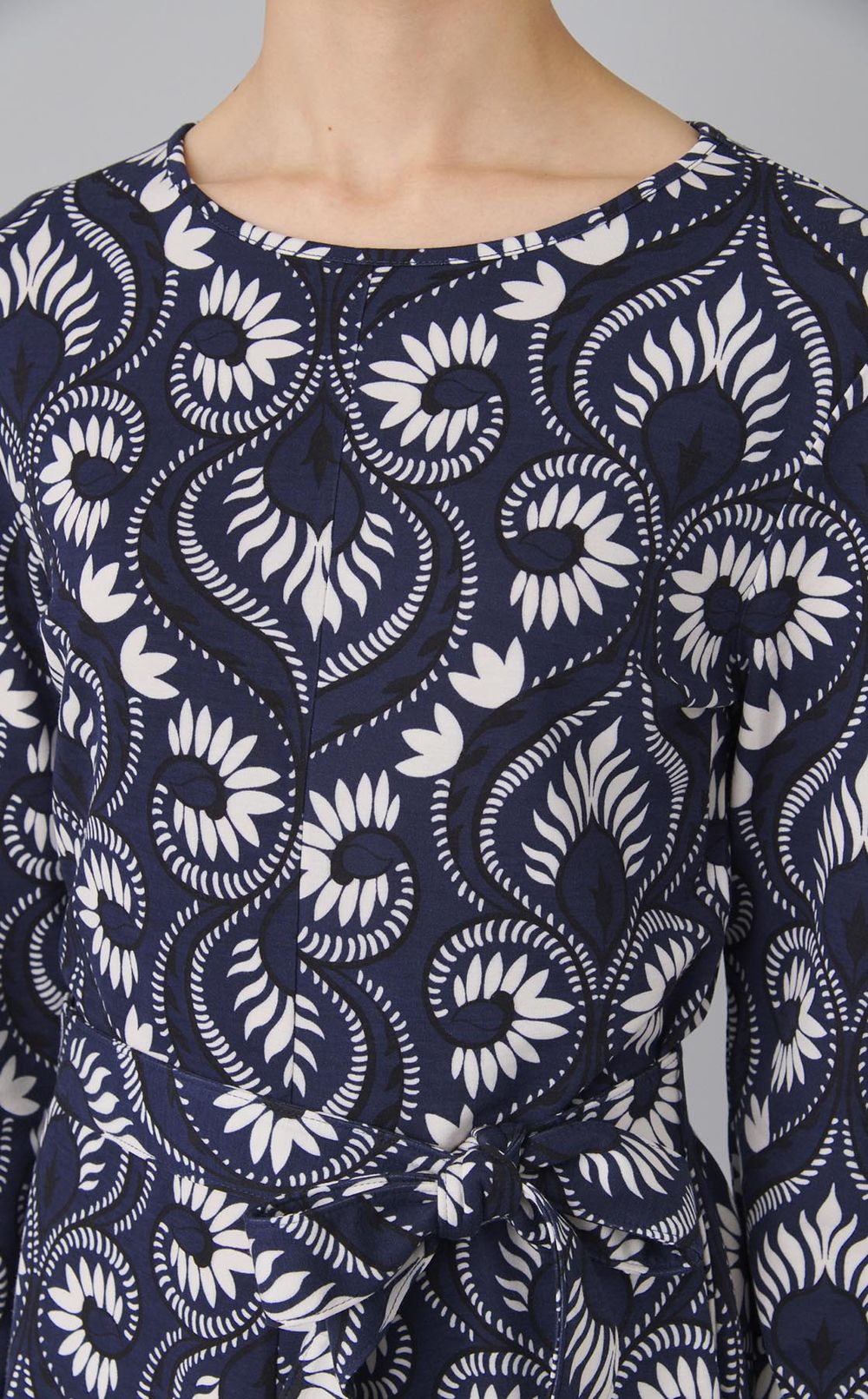 プリントベルテッドジャージワンピース