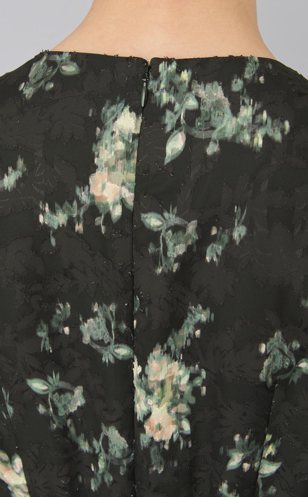 花柄ペプラムデザインワンピース