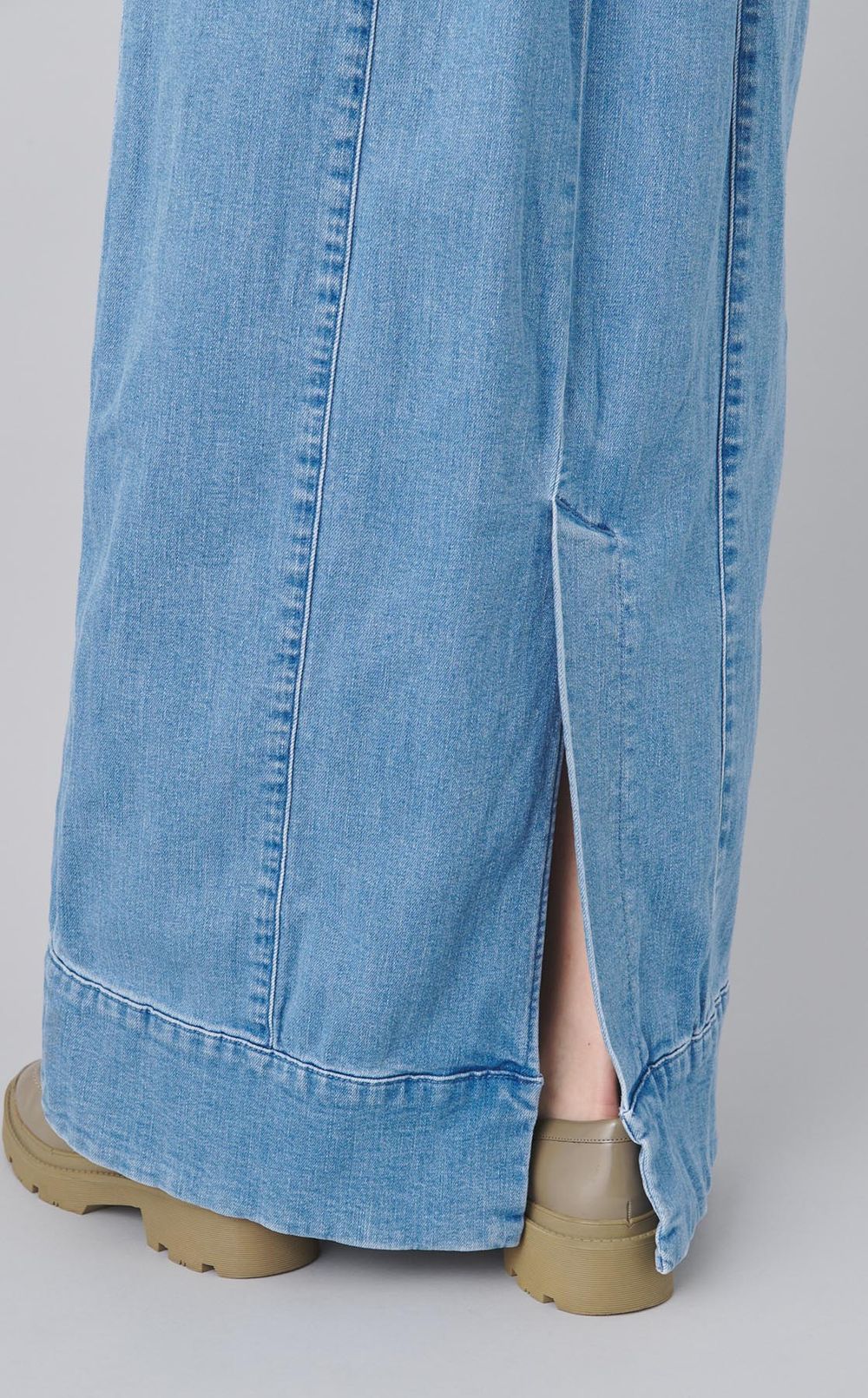 ストレートデニムキャミワンピース