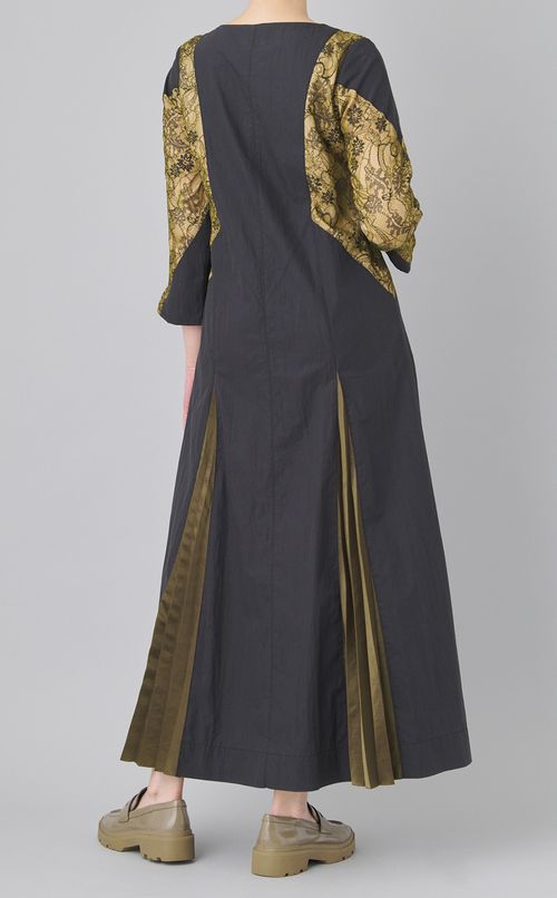 【reADdress】FRONT-ZIP DRESS