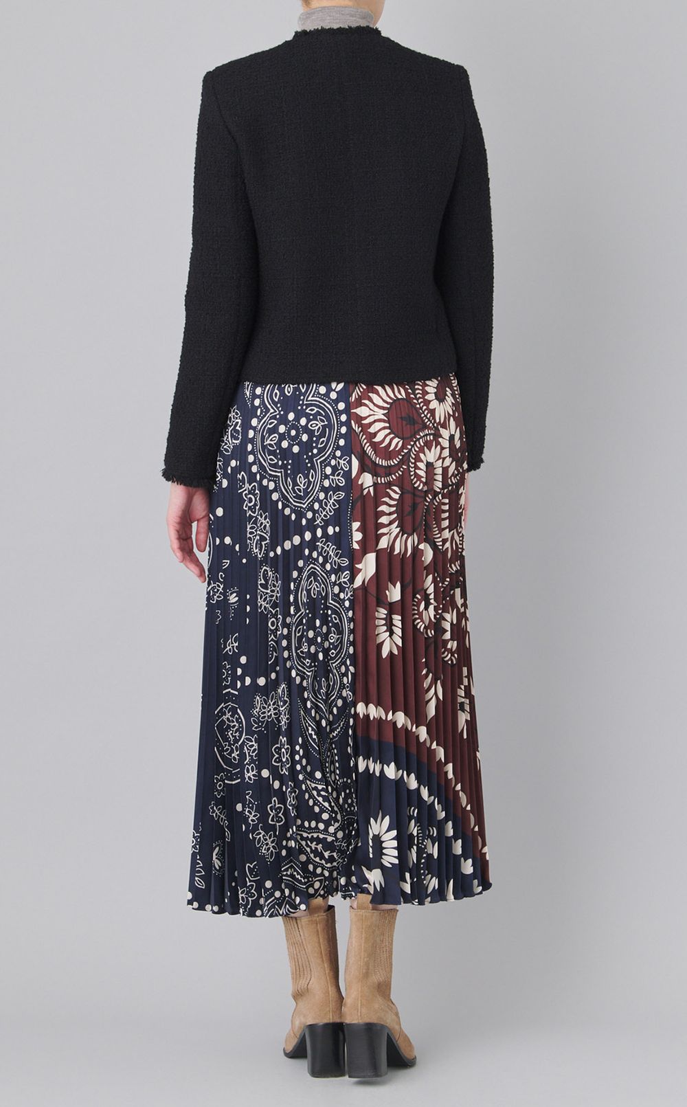 ウールツイードノーカラージャケット