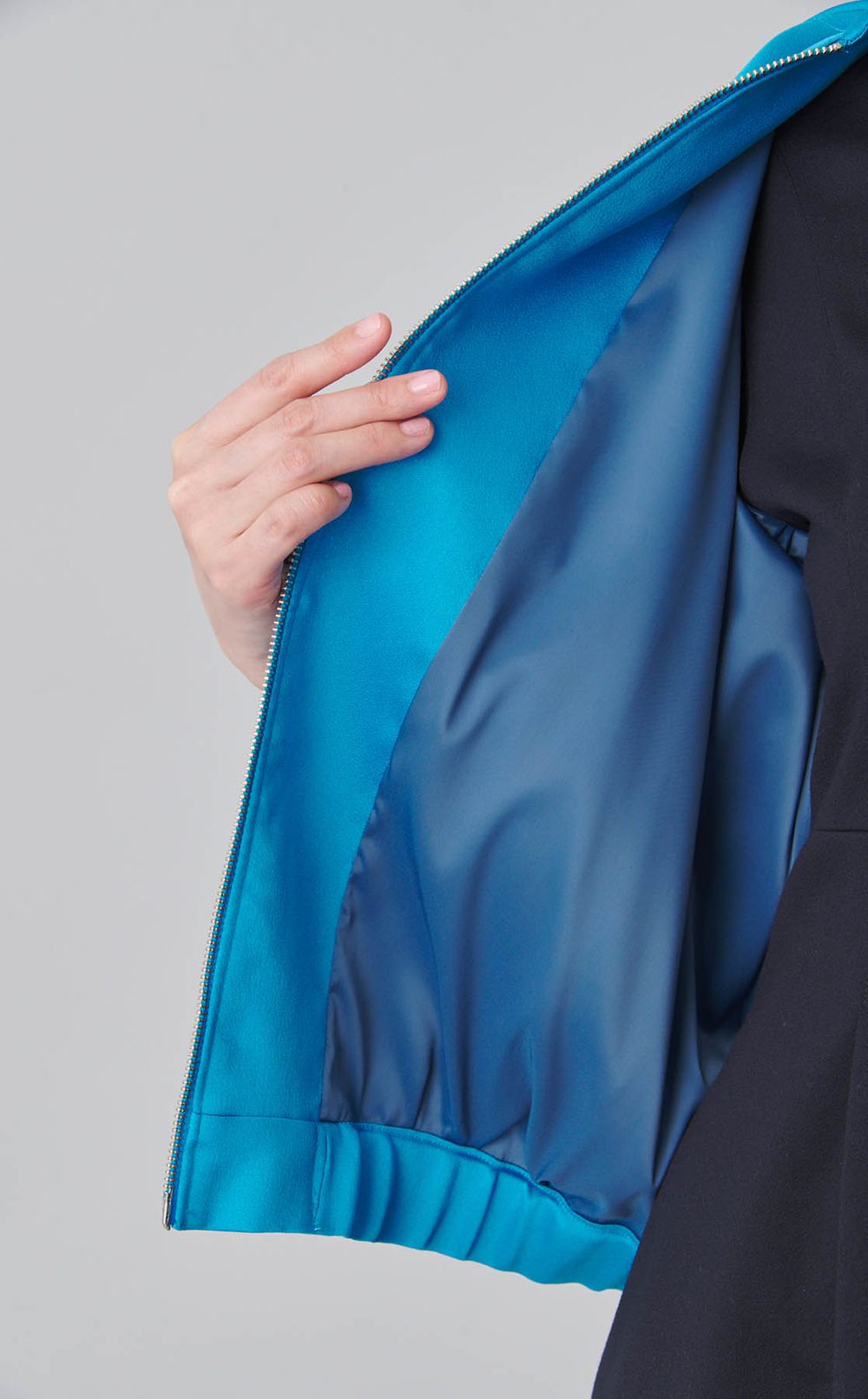 ダブルクロスブルゾン