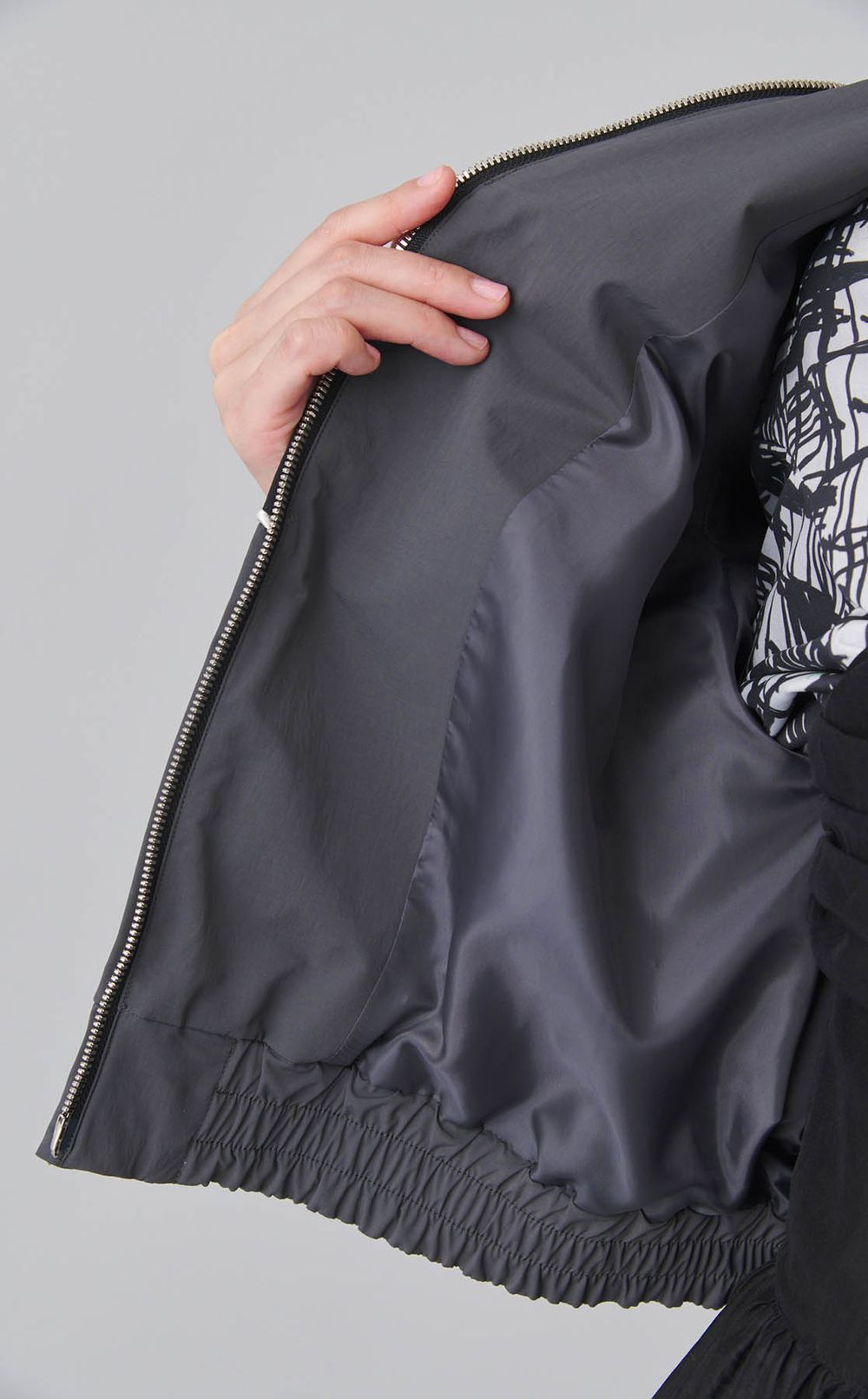 ナイロンダブルジップトラックブルゾン