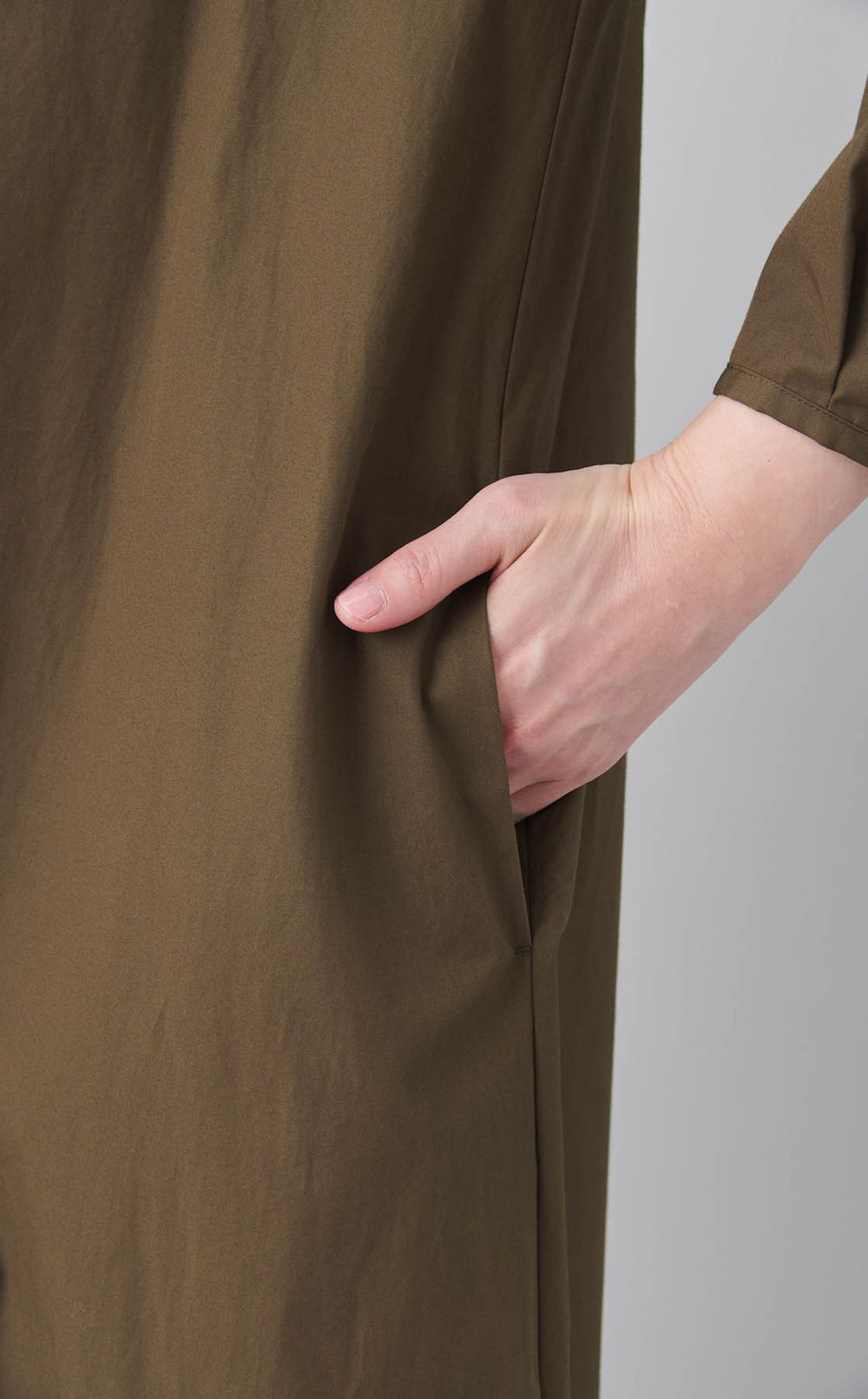 モールスキンギャザーフレアワンピース