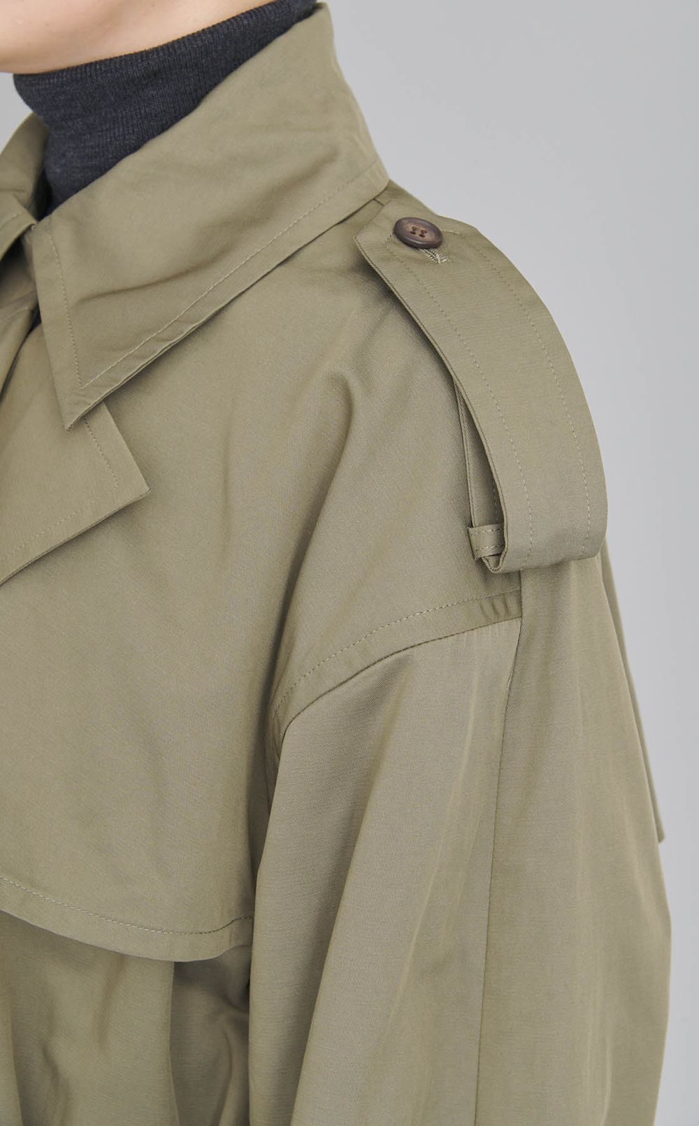 ドレープスカーフトレンチコート