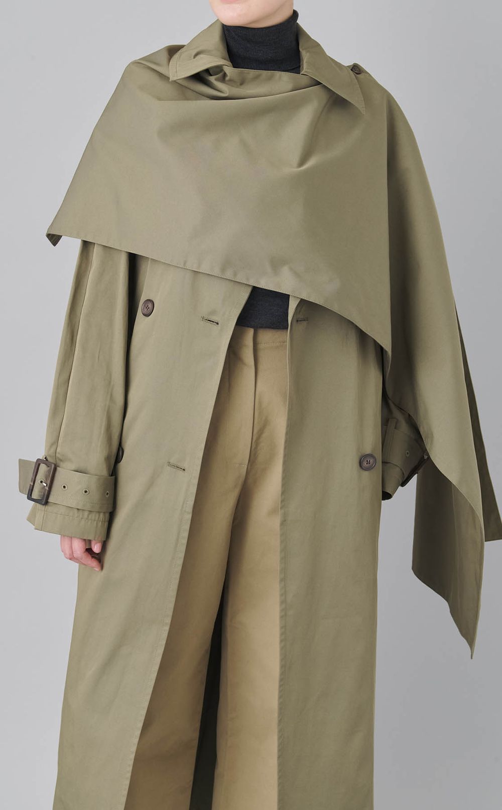 ドレープスカーフトレンチコート