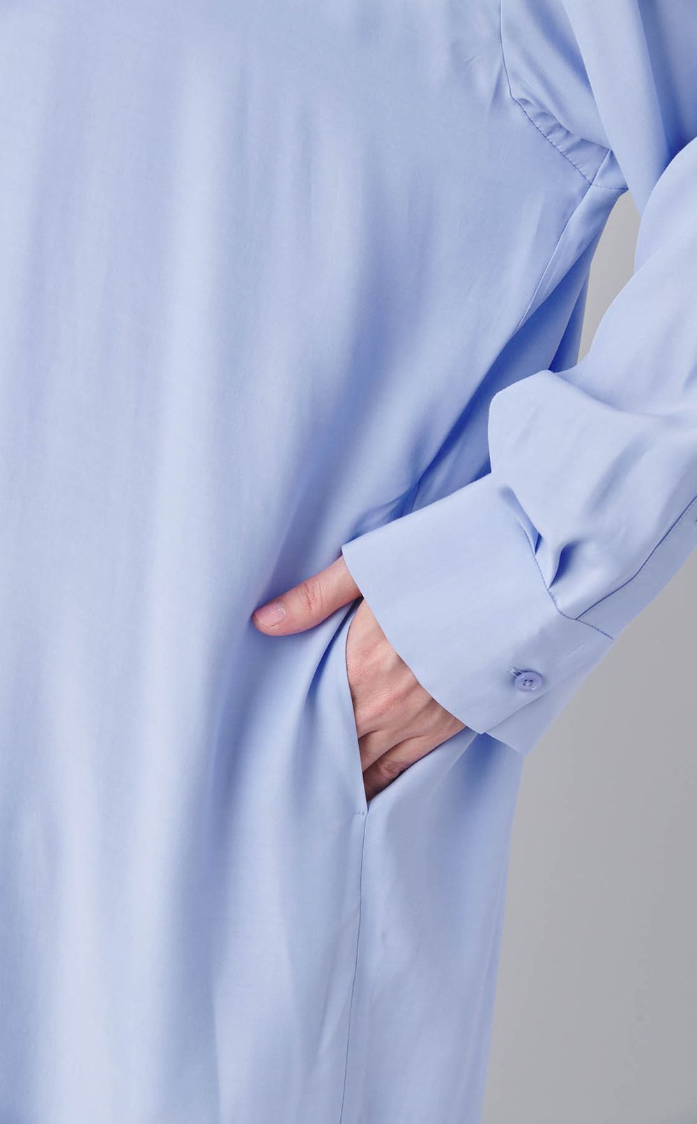 ボウタイシャツワンピース