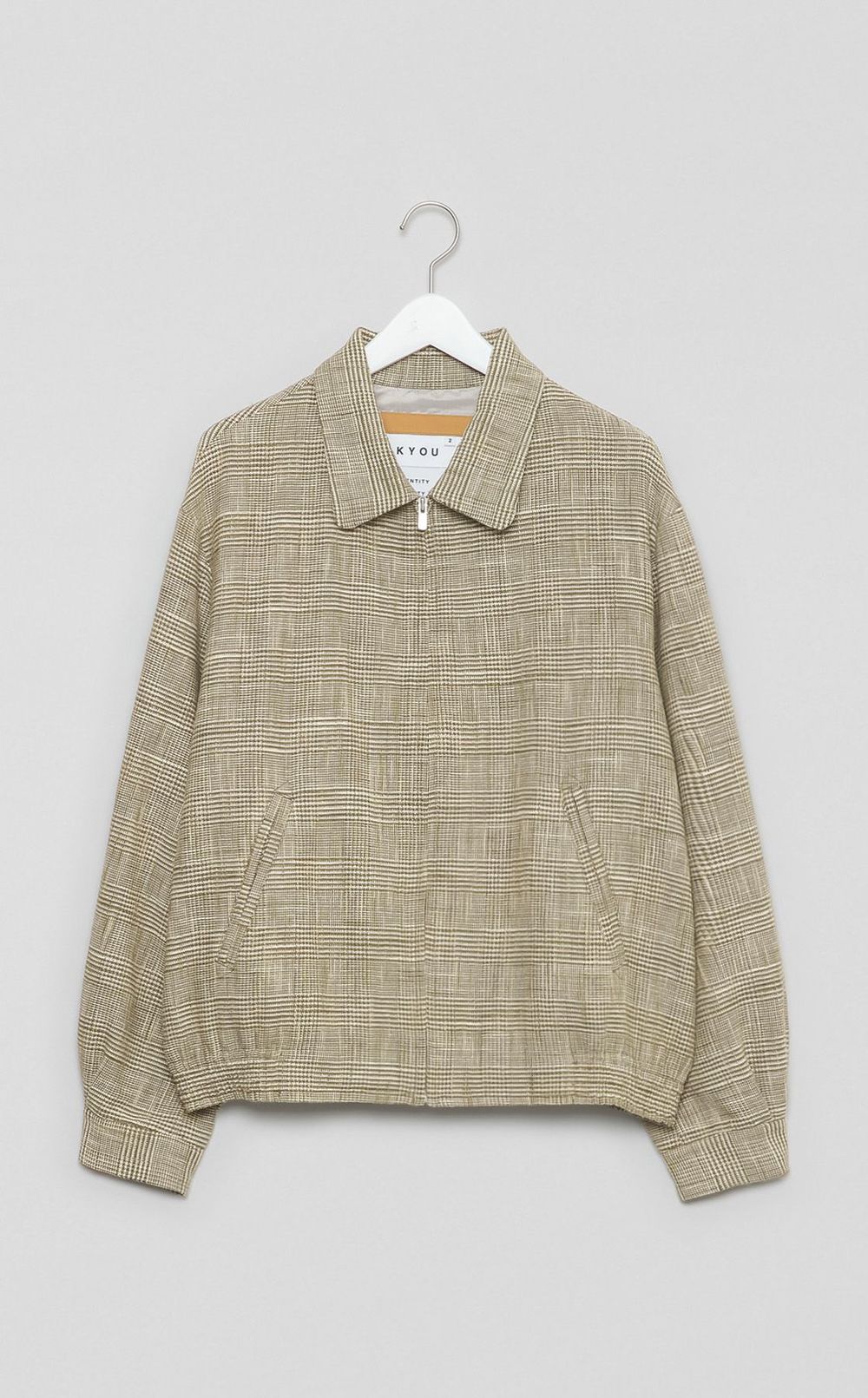 エンブロイダリーチェックブルゾン