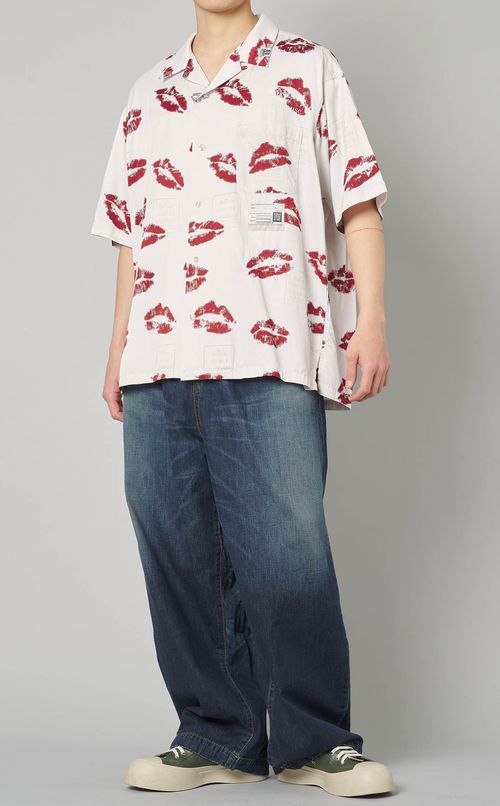 リッププリントシャツ