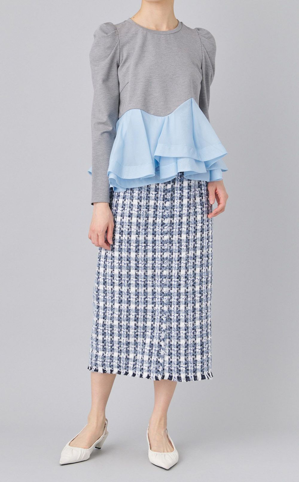 ペプラムドッキングプルオーバー