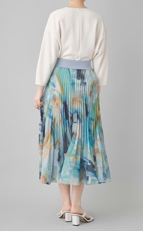 グラフィカルプリントプリーツスカート