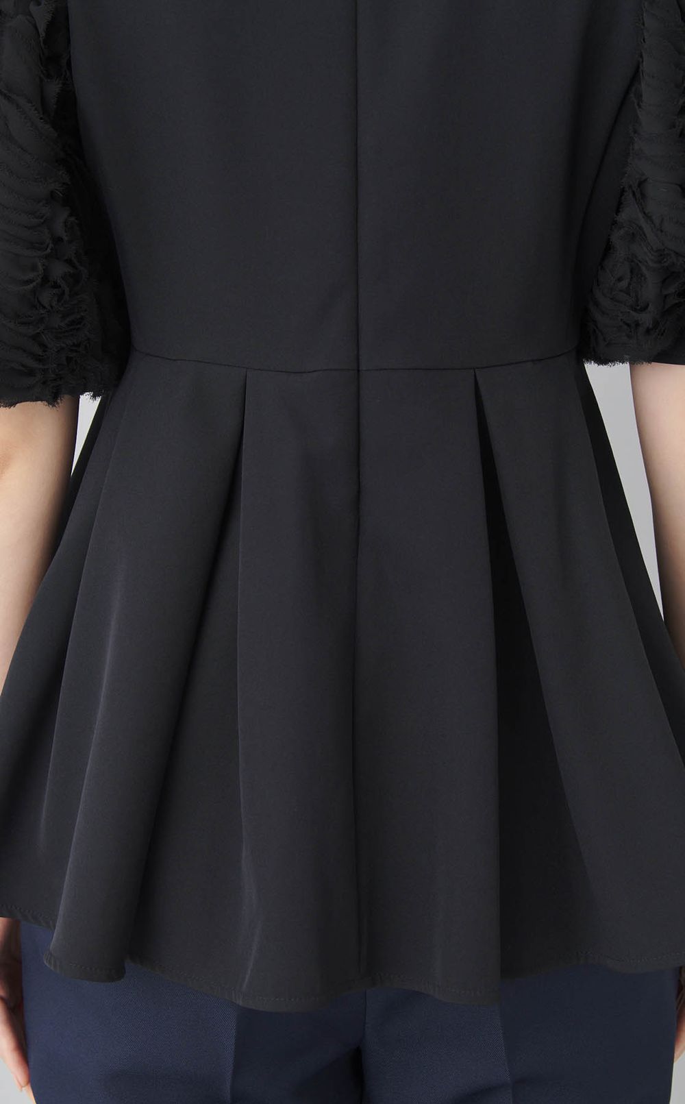 襟付きデザインスリーブブラウス