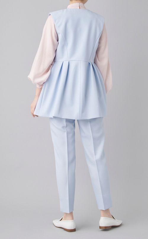 ペプラムパンツセットアップ