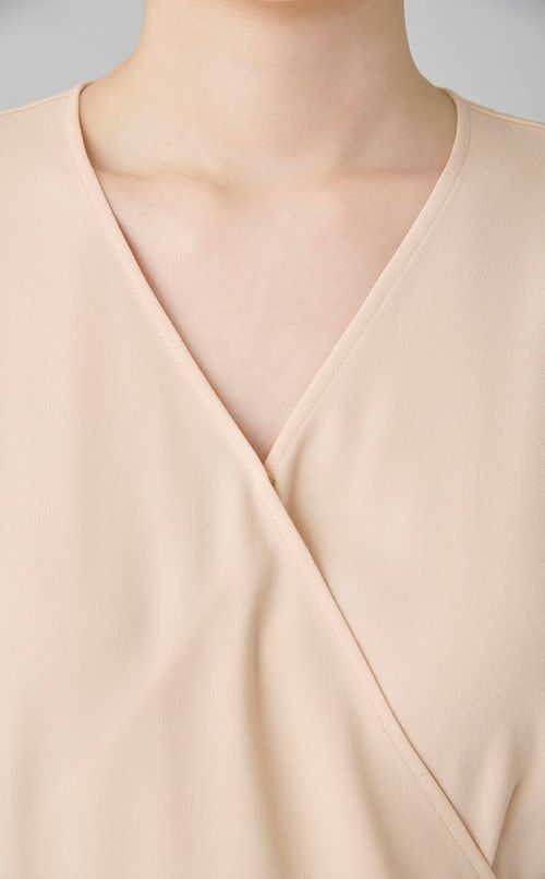 フレンチスリーブラップワンピース