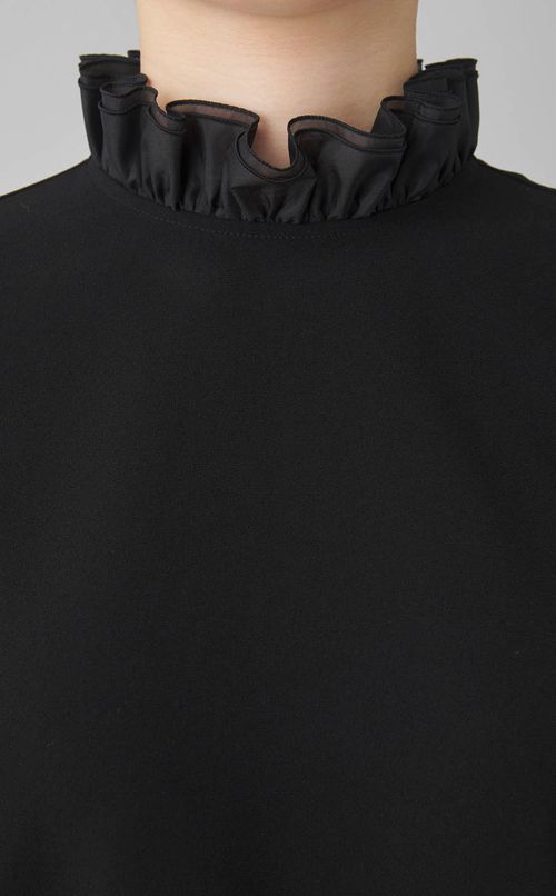 ジョーゼットラッフルスリーブブラウス