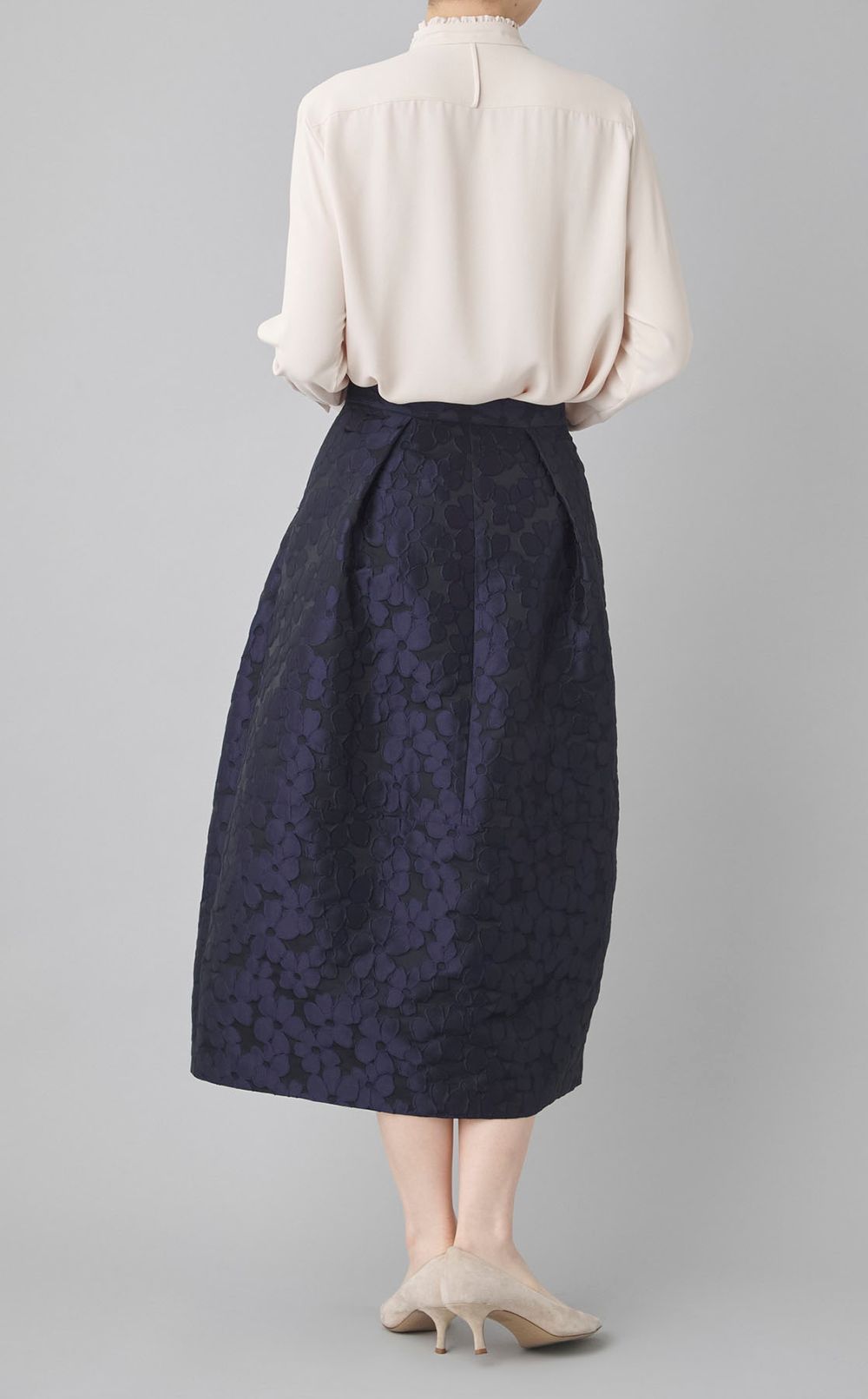 フラワージャガードタックスカート