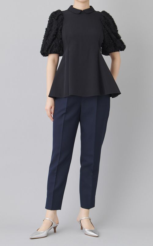 センタープレステーパードパンツ