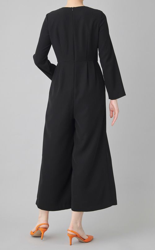 Vネックオールインワン