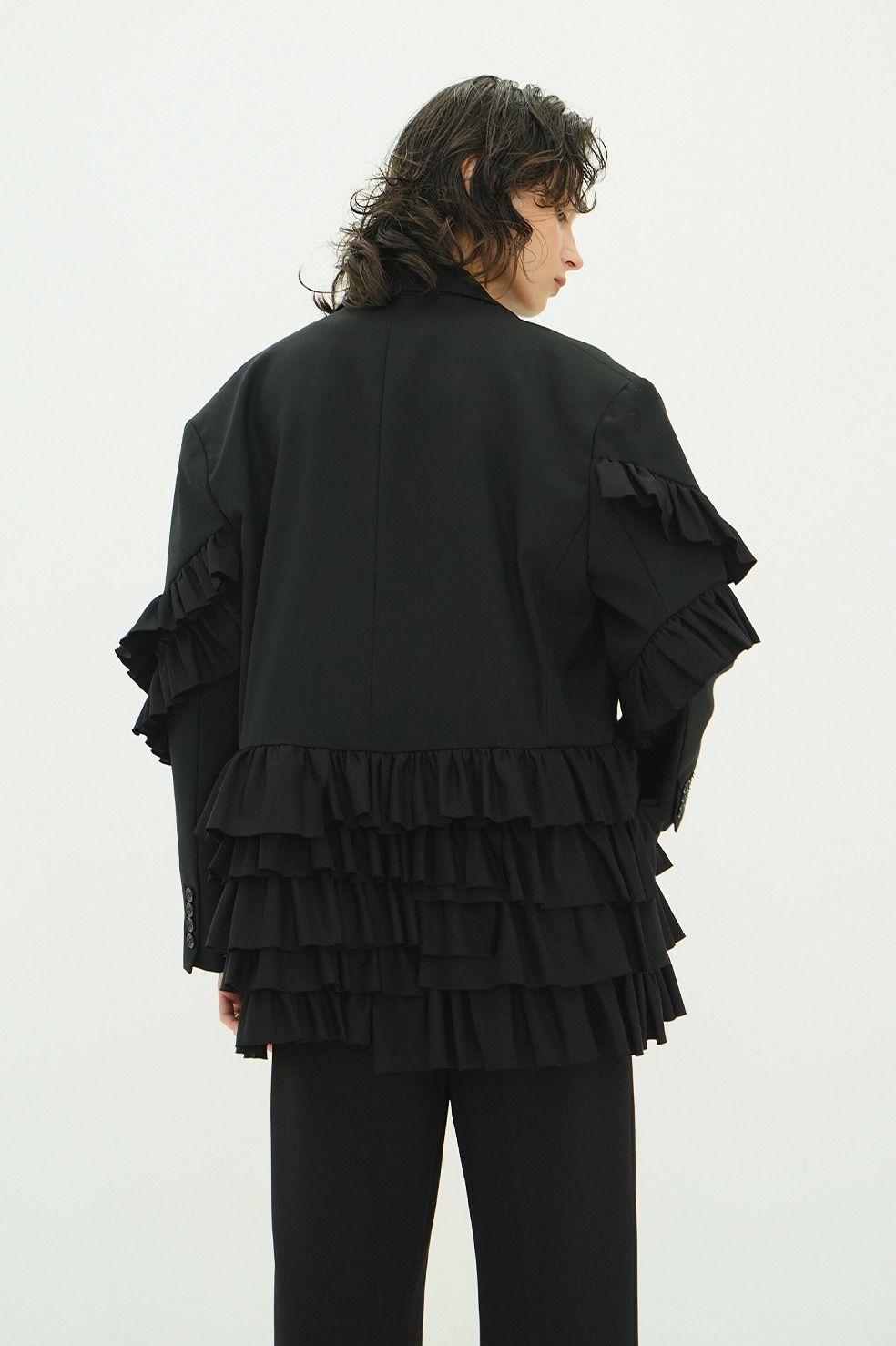 フリルドテーラードジャケット