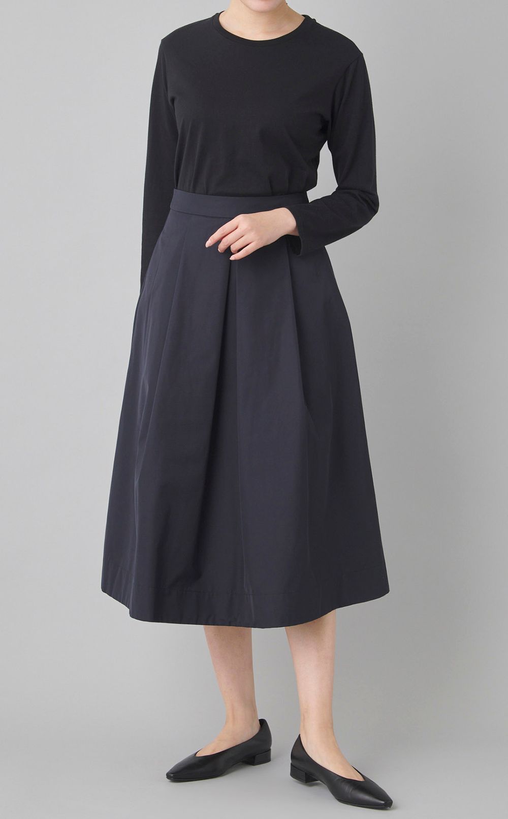 タックギャザーミディスカート