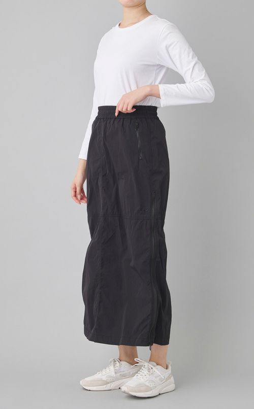 ナイロンサイドジップロングスカート