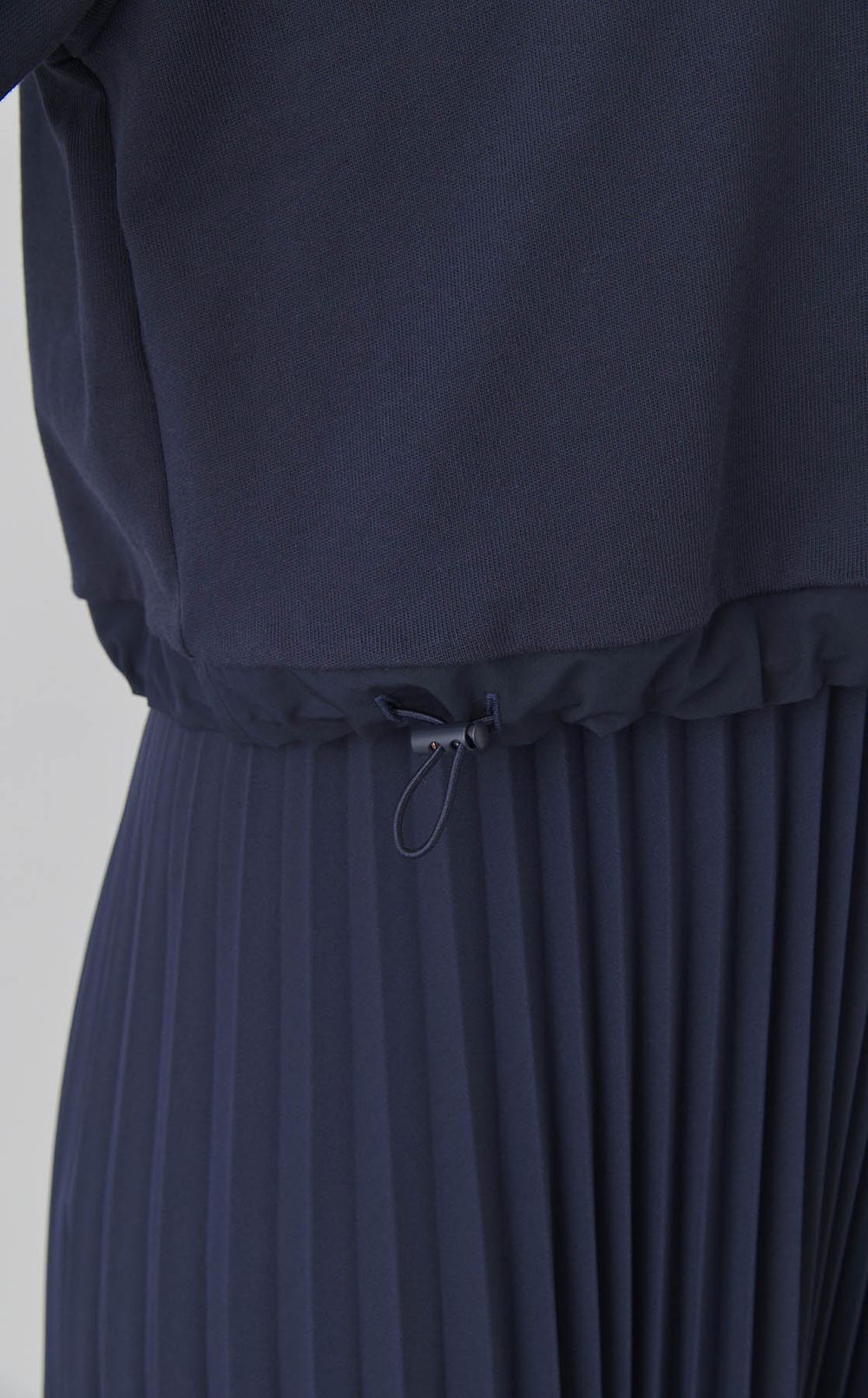 プリーツ切替ジャージワンピース