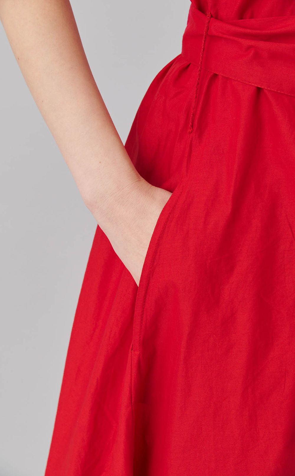 Bellusパフスリーブワンピース