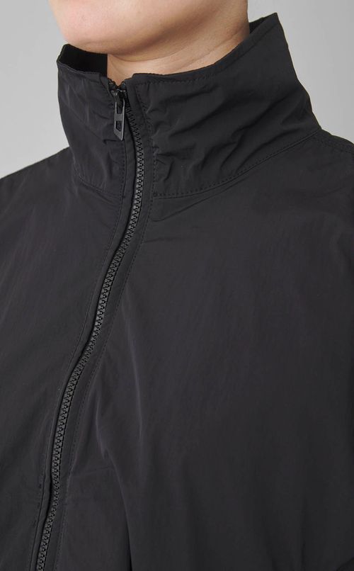 ナイロンジップブルゾン