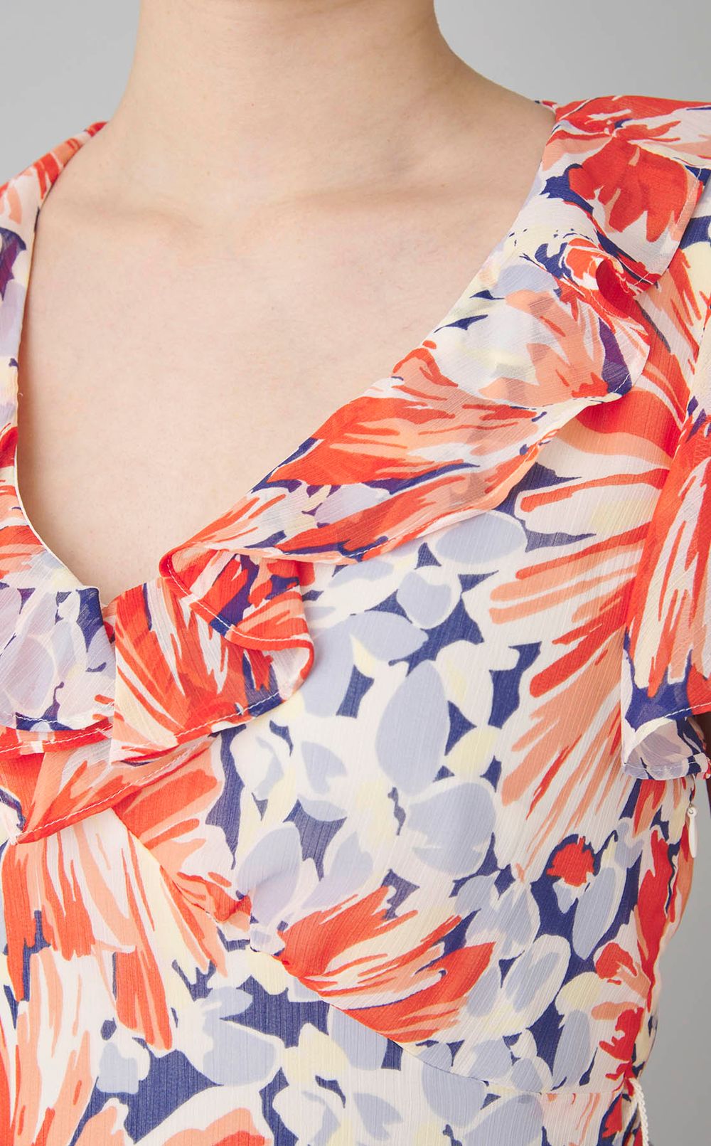 フラワープリントラッフルドレス