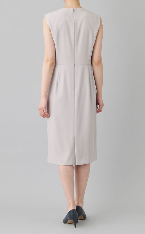 キーネックIラインワンピース