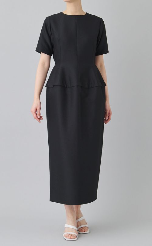 フォルムシルエットワンピース