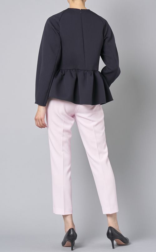 ペプラムクルーネックプルオーバー